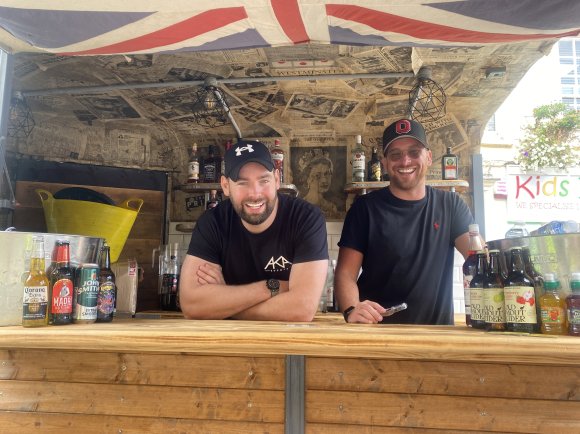 More smiley stall holders